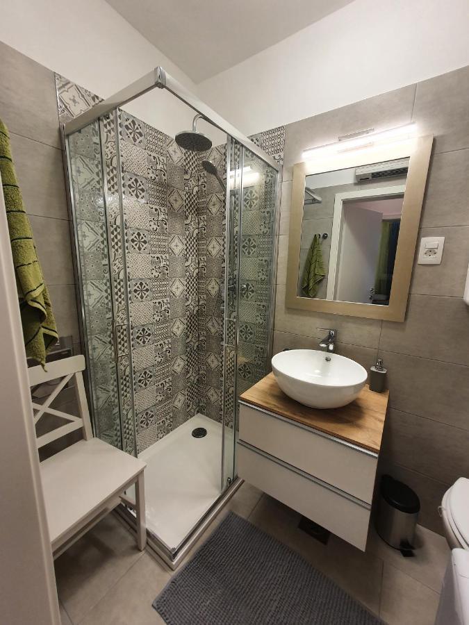 Studio Apartman Fredi Lägenhet Opatija Exteriör bild