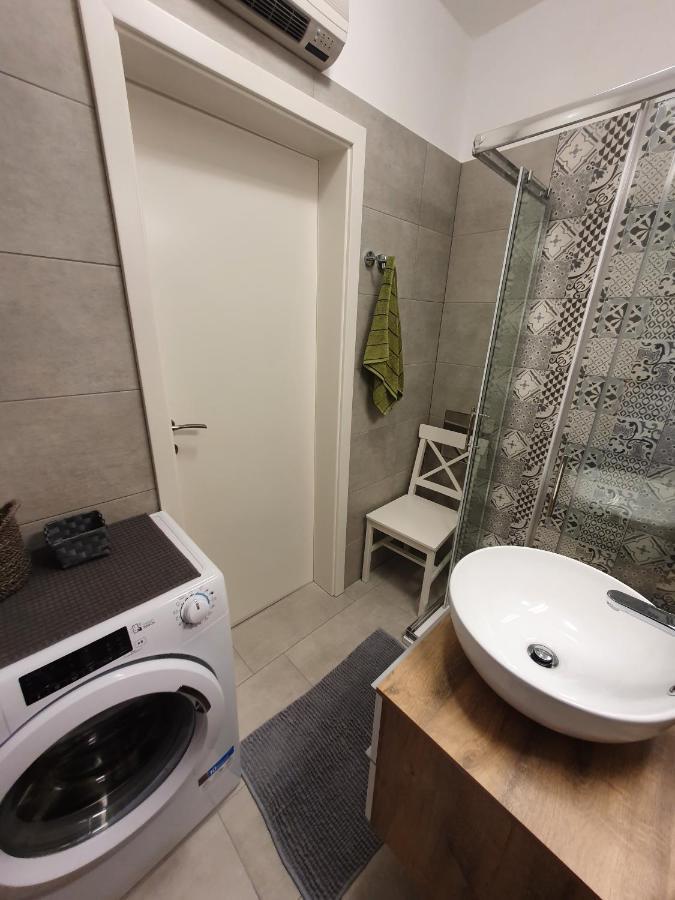 Studio Apartman Fredi Lägenhet Opatija Exteriör bild